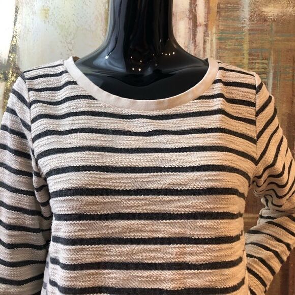 Grifflin Paris Striped Textured Top Size Large - Picture 2 of 5